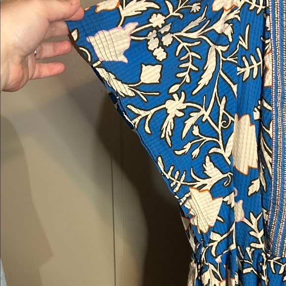 Knox Rose Blue and White Floral Blouse - Picture 6 of 6